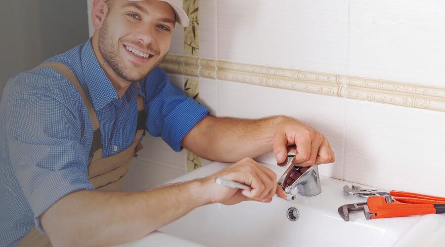 Local annual plumbing maintenance in Mound City, KS